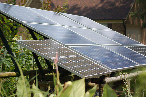 découvrez comment intégrer un panneau solaire dans votre jardin pour une énergie renouvelable et écologique. améliorez l'éclairage de votre espace extérieur tout en réduisant votre empreinte carbone.