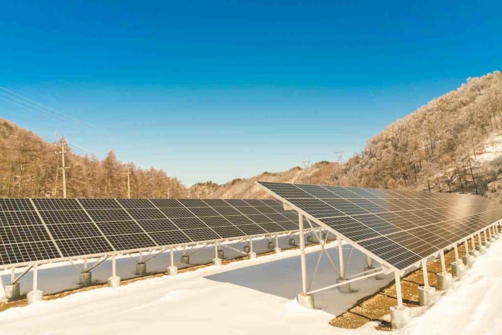 découvrez les panneaux solaires innovants qui fonctionnent même en l'absence de soleil. apprenez comment ces technologies avancées transforment la production d'énergie, optimisent votre consommation et contribuent à un avenir durable, quel que soit le temps.