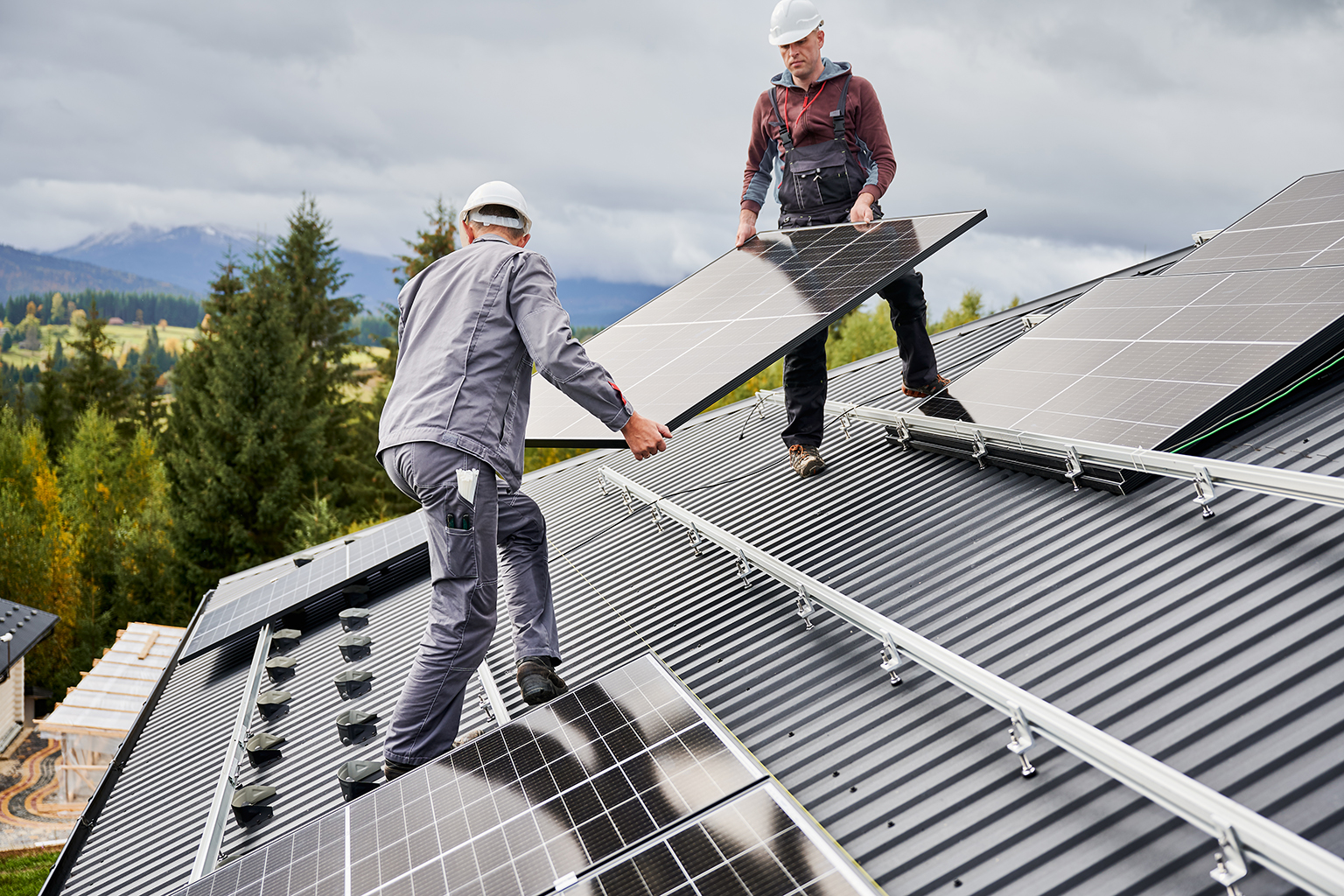 découvrez les avantages d'installer un panneau solaire sur votre toiture pour réduire vos factures d'énergie et contribuer à la protection de l'environnement. optez pour une solution durable et économique qui valorise votre habitat.