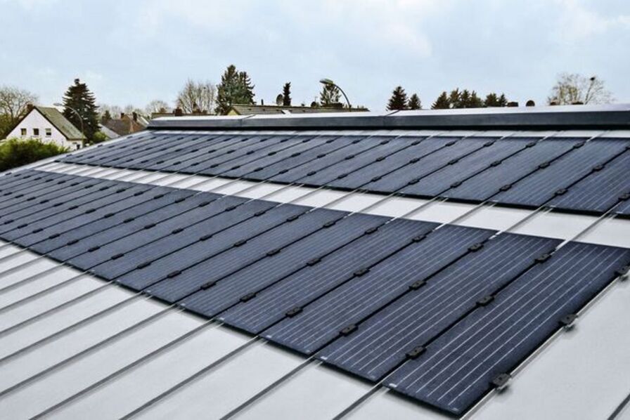 découvrez les avantages des panneaux solaires pour toiture : une solution écologique et économique pour produire votre propre énergie renouvelable, réduire vos factures d'électricité et valoriser votre bien immobilier. optez pour une installation adaptée à vos besoins dès aujourd'hui !