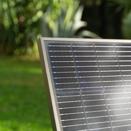 découvrez les panneaux solaires, une solution écologique et économique pour produire votre propre énergie renouvelable. apprenez comment ils fonctionnent, les avantages qu'ils offrent et comment les installer pour réduire vos factures d'électricité tout en préservant l'environnement.