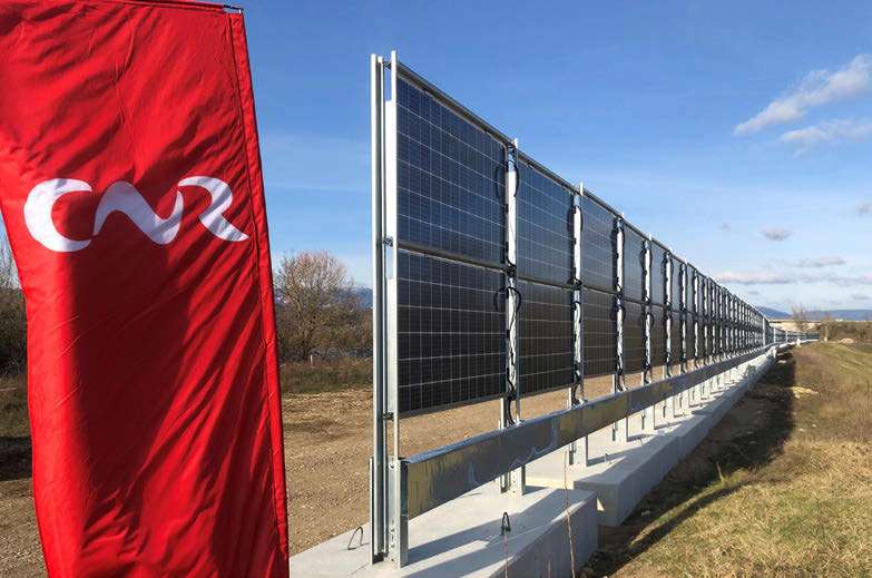 découvrez les avantages des panneaux solaires verticaux, une solution innovante pour optimiser l'espace et maximiser la capture de l'énergie solaire. idéals pour les petites propriétés et les environnements urbains, ces panneaux offrent une alternative esthétique et efficace pour votre production d'énergie renouvelable.