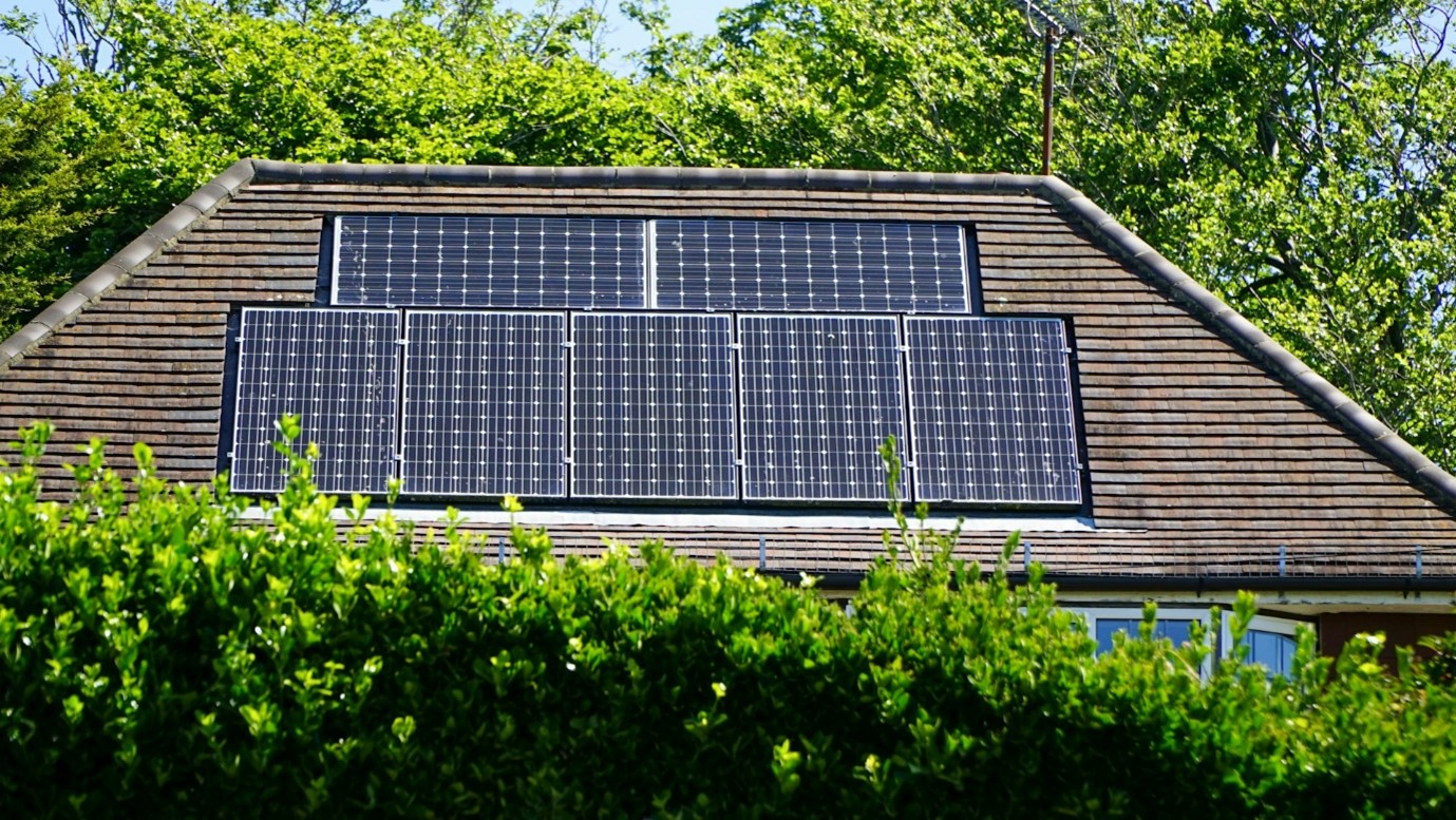 découvrez les avantages des panneaux monocristallins pour votre installation solaire. performances élevées, durée de vie prolongée et efficacité optimisée, ces panneaux représentent un choix judicieux pour maximiser votre production d'énergie renouvelable.