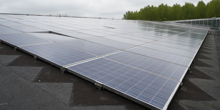 découvrez comment les panneaux photovoltaïques façonnent l'avenir de l'énergie durable. explorez les avantages, les nouvelles technologies et l'impact environnemental de cette source d'énergie renouvelable incontournable.