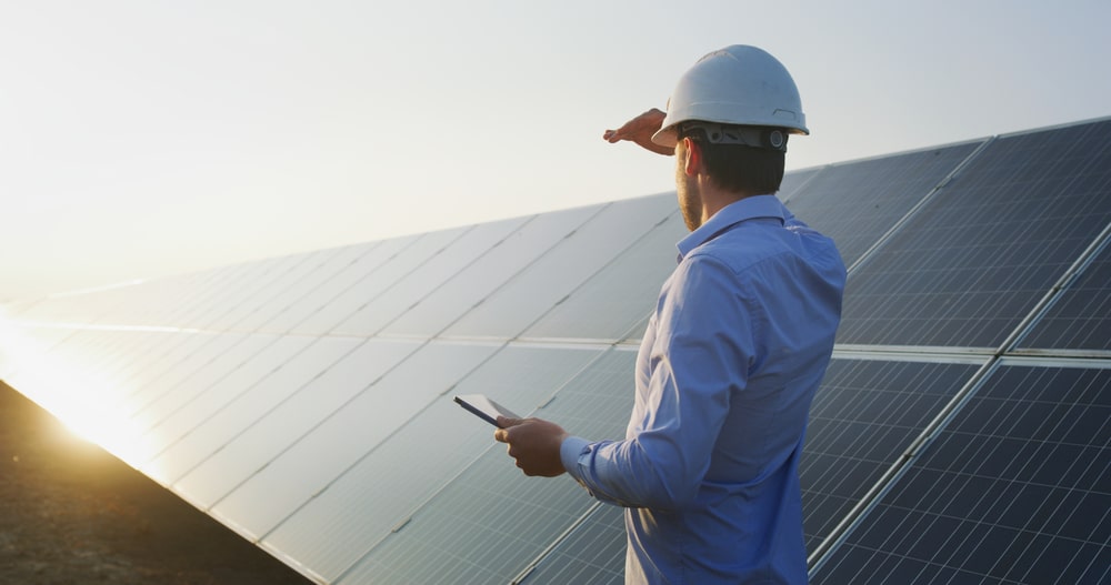 découvrez comment les panneaux photovoltaïques façonnent l'avenir de l'énergie renouvelable. explorez leurs avantages, leur impact sur l'environnement et leur rôle essentiel dans la transition énergétique durable.