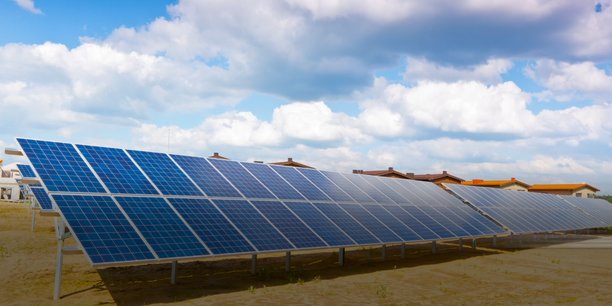 découvrez les avantages des panneaux photovoltaïques en tunisie, une solution écologico-économique pour produire de l'électricité renouvelable. informez-vous sur les installations, les subventions disponibles et comment réduire votre facture d'énergie tout en respectant l'environnement.