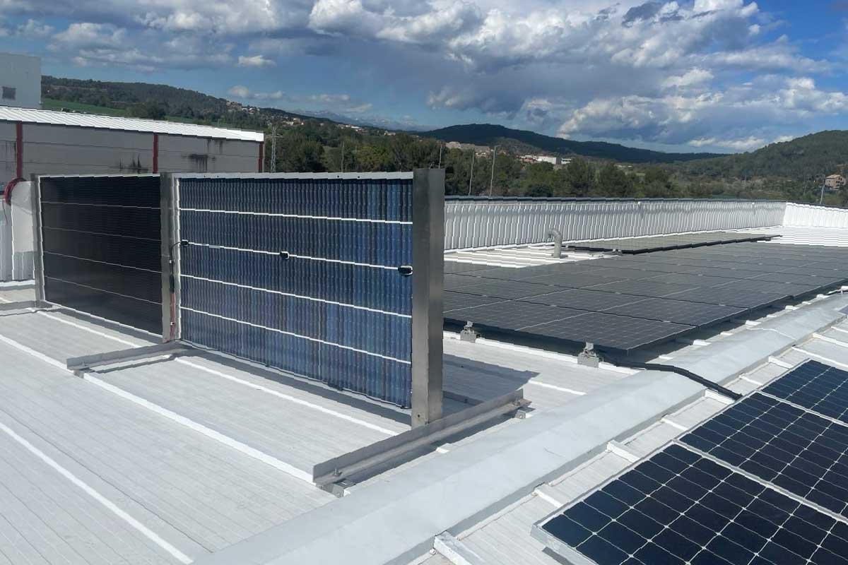 découvrez les panneaux solaires verticaux, une solution innovante et esthétique pour optimiser la production d'énergie renouvelable dans vos espaces urbains. profitez d'une intégration harmonieuse dans votre environnement tout en réduisant votre empreinte carbone.
