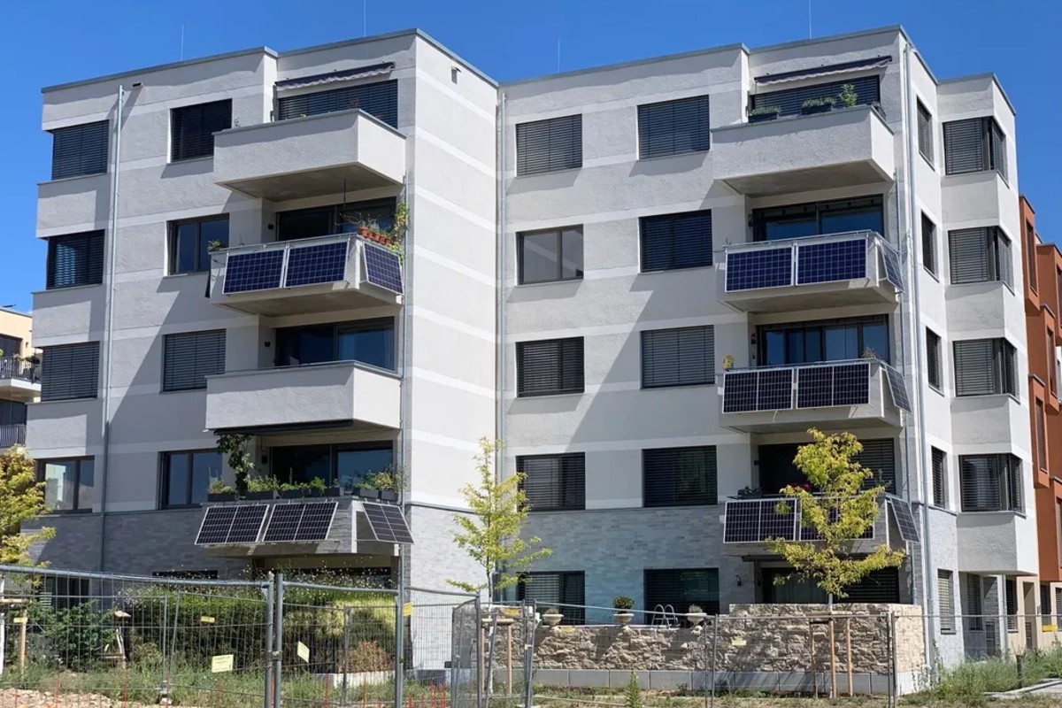 découvrez les avantages des panneaux solaires en allemagne, des solutions énergétiques durables et écologiques qui réduisent vos factures d'électricité tout en contribuant à la protection de l'environnement. informez-vous sur les aides gouvernementales et les meilleures pratiques pour une installation réussie.