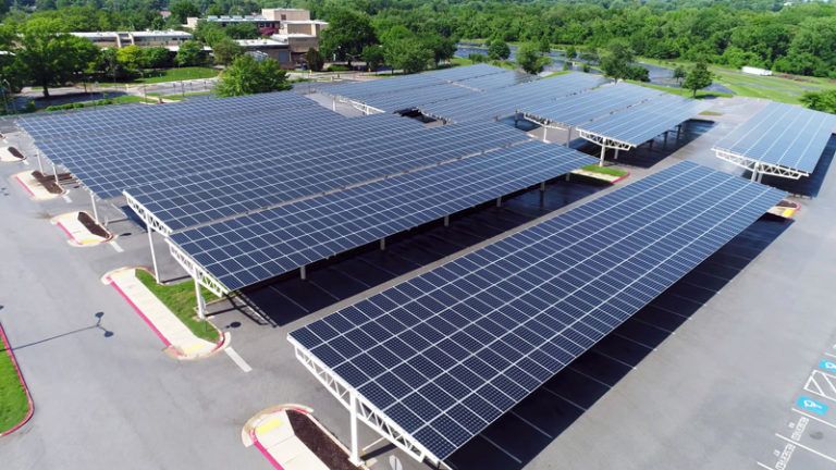 découvrez comment les panneaux solaires peuvent transformer les cliniques en réduisant les coûts énergétiques et en favorisant une approche écologique. optimisez votre efficacité énergétique tout en contribuant à la protection de l'environnement.
