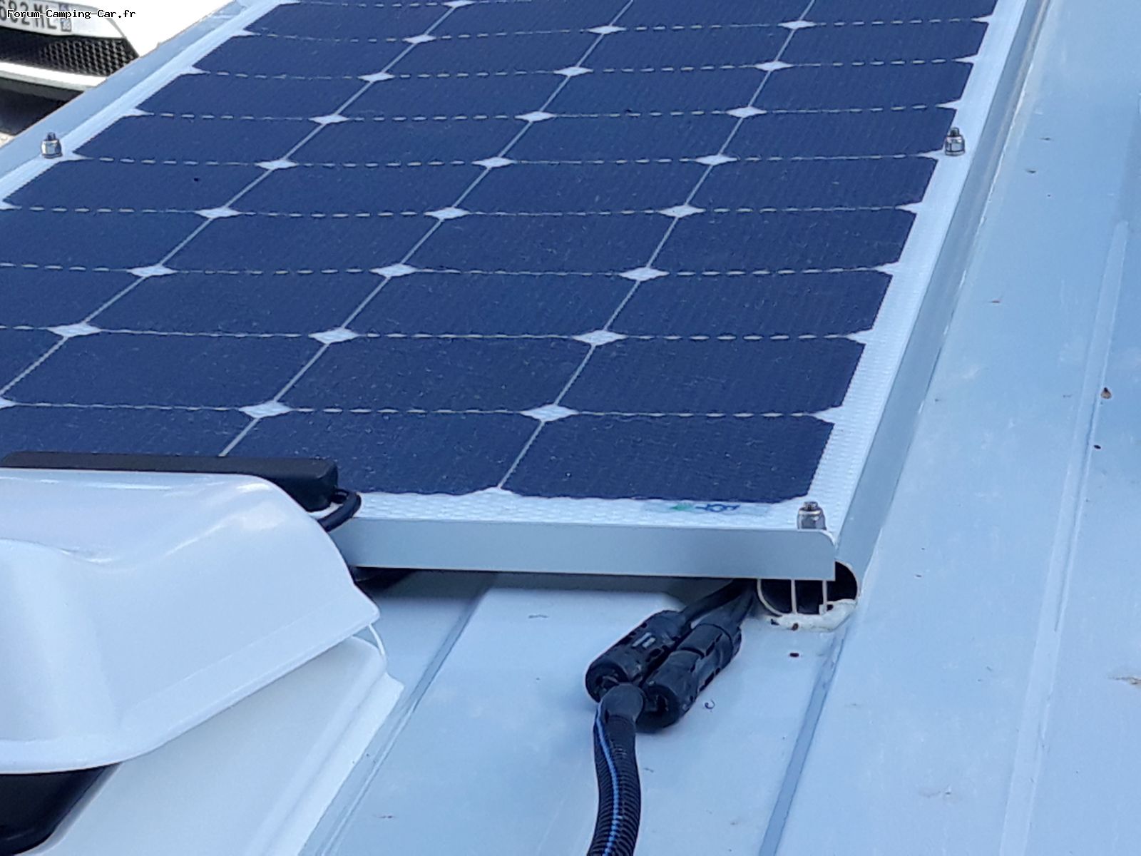 découvrez notre forum dédié aux panneaux solaires, où passionnés et experts échangent conseils, expériences et informations sur l'énergie solaire. rejoignez la communauté pour partager vos questions et trouver des solutions écologiques.