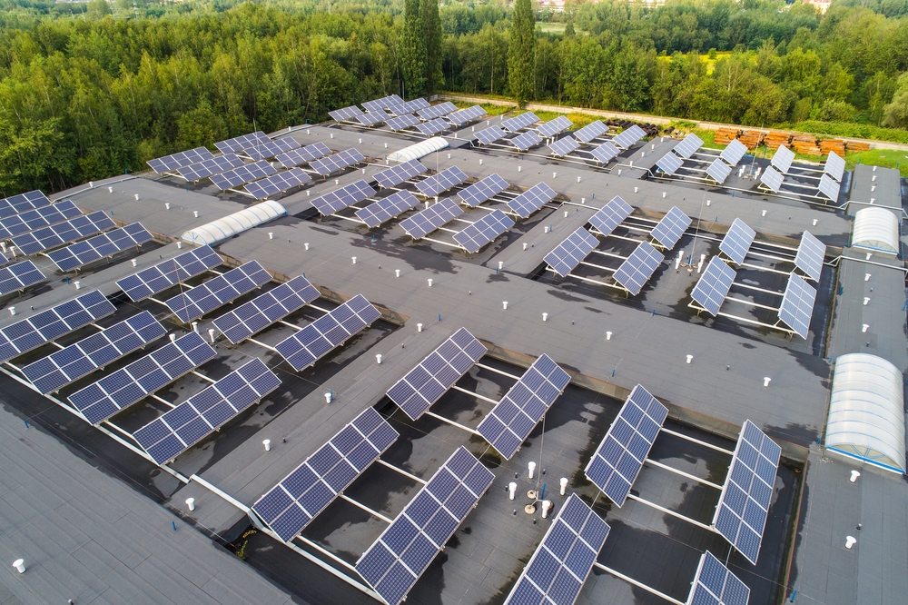 découvrez comment les panneaux solaires transforment l'industrie en offrant des solutions énergétiques durables et rentables. améliorez votre empreinte carbone tout en réduisant vos coûts énergétiques grâce à des technologies solaires innovantes adaptées aux besoins industriels.