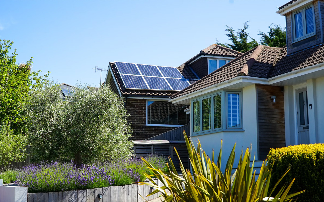 découvrez les panneaux solaires intégrés, une solution esthétique et performante pour produire de l'énergie renouvelable directement dans votre architecture. optimisez votre espace tout en contribuant à la transition énergétique.