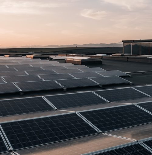 découvrez nos solutions de panneaux solaires locales, conçu pour optimiser votre consommation d'énergie tout en respectant l'environnement. bénéficiez d'une énergie renouvelable et durable, adaptée à vos besoins et à votre région.