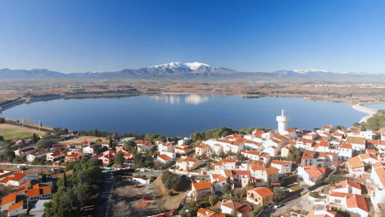 découvrez les meilleures solutions de panneaux solaires à perpignan pour réduire votre facture d'énergie et contribuer à la préservation de l'environnement. profitez de l'énergie solaire avec des installations adaptées à vos besoins et bénéficiez d’aides financières pour un projet durable.