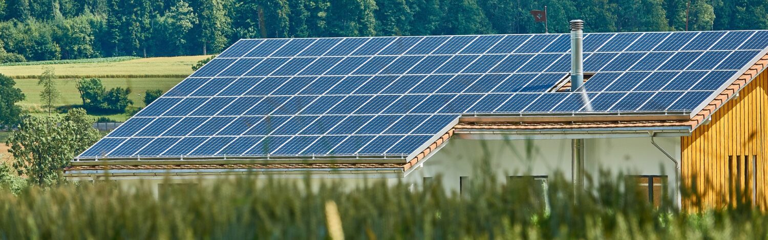 découvrez comment les panneaux solaires jouent un rôle essentiel dans la transition énergétique. optez pour une solution durable et économique tout en réduisant votre empreinte carbone. informez-vous sur les avantages des panneaux solaires et leur impact positif sur l'environnement.