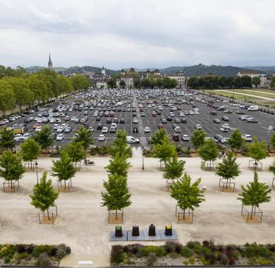 découvrez notre service de parking sécurisé et pratique, idéal pour vos déplacements en ville. profitez d'un accès facile, de tarifs compétitifs et d'une réservation en ligne simple pour stationner votre véhicule en toute sérénité.