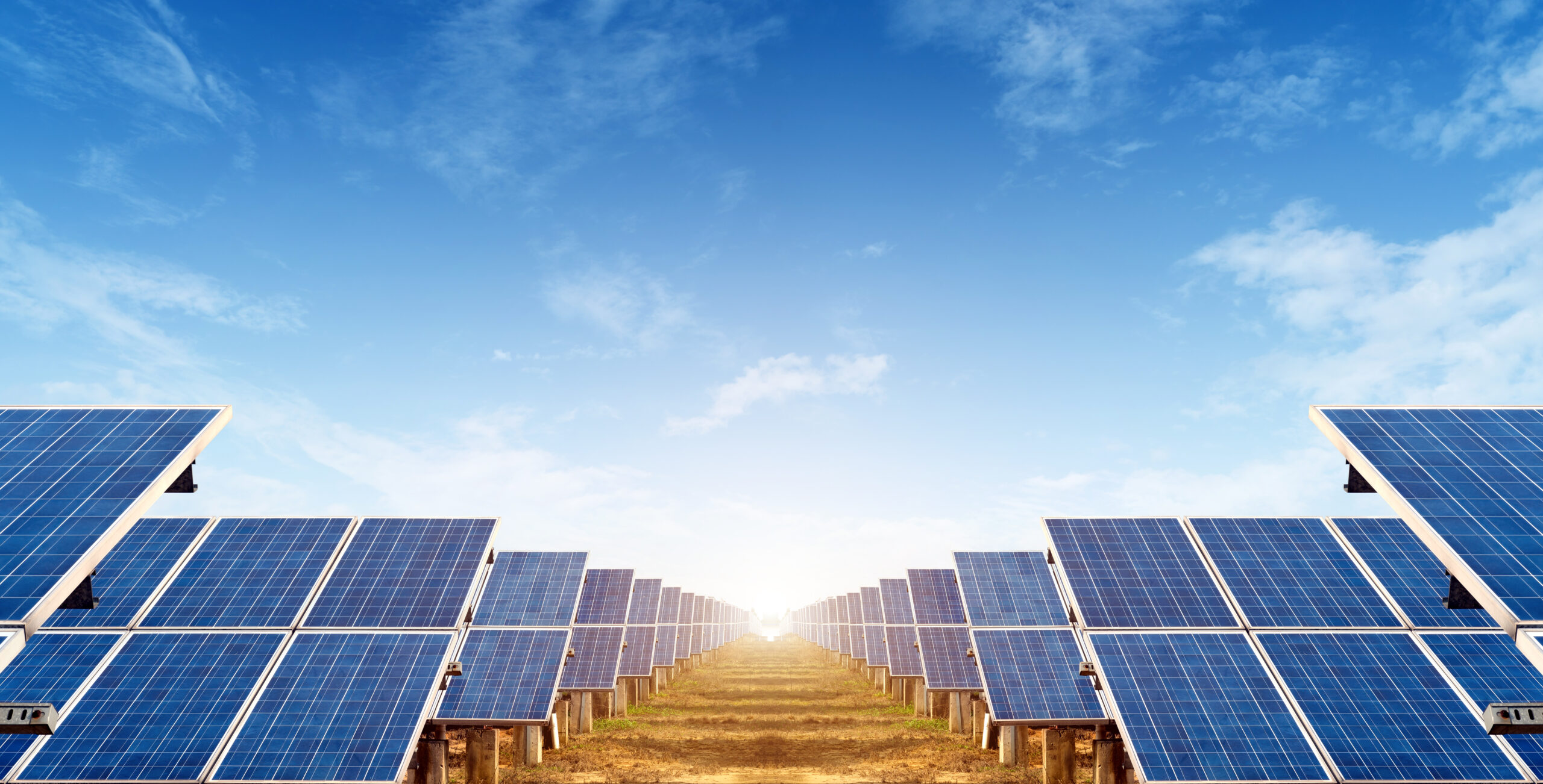 découvrez les solutions photovoltaïques pour une énergie durable et écologique. apprenez comment installer des panneaux solaires chez vous et réduire votre empreinte carbone tout en réalisant des économies sur vos factures d'électricité.