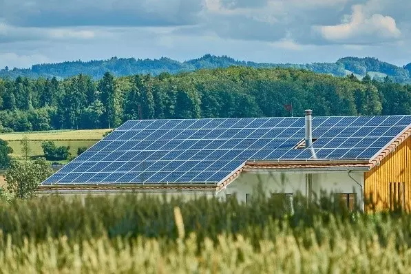 découvrez comment intégrer le photovoltaïque en entreprise pour réduire vos coûts énergétiques, améliorer votre image écologique et contribuer à la transition énergétique. adoptez une solution durable et économisez tout en préservant l'environnement.
