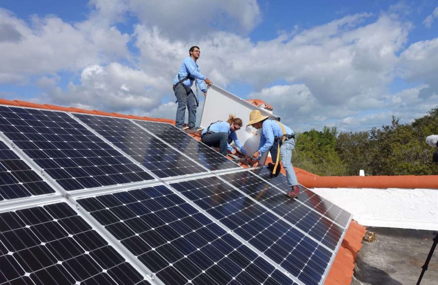 découvrez tout ce qu'il faut savoir sur l'énergie photovoltaïque : ses avantages, son fonctionnement, les aides disponibles et les dernières innovations technologiques. informez-vous pour mieux comprendre cette solution écologique et économique.