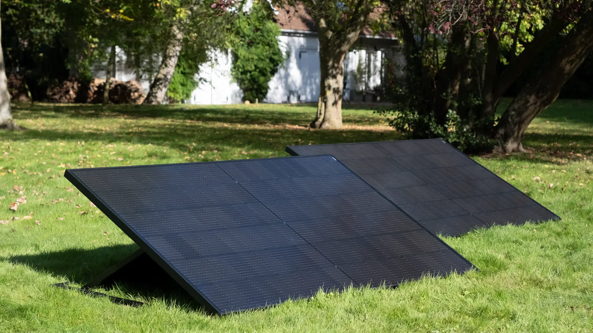 découvrez les solutions photovoltaïques de leroy merlin pour optimiser votre consommation d'énergie et profiter d'une énergie renouvelable. trouvez des panneaux solaires adaptés à vos besoins et transformez votre maison en un espace plus écologique et économique.