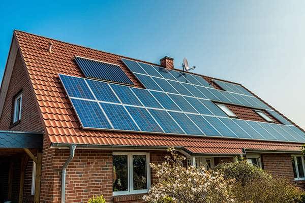 découvrez comment le photovoltaïque pour particuliers transforme votre consommation d'énergie. optimisez votre facture d'électricité tout en contribuant à la protection de l'environnement grâce à des solutions solaires adaptées à votre maison.
