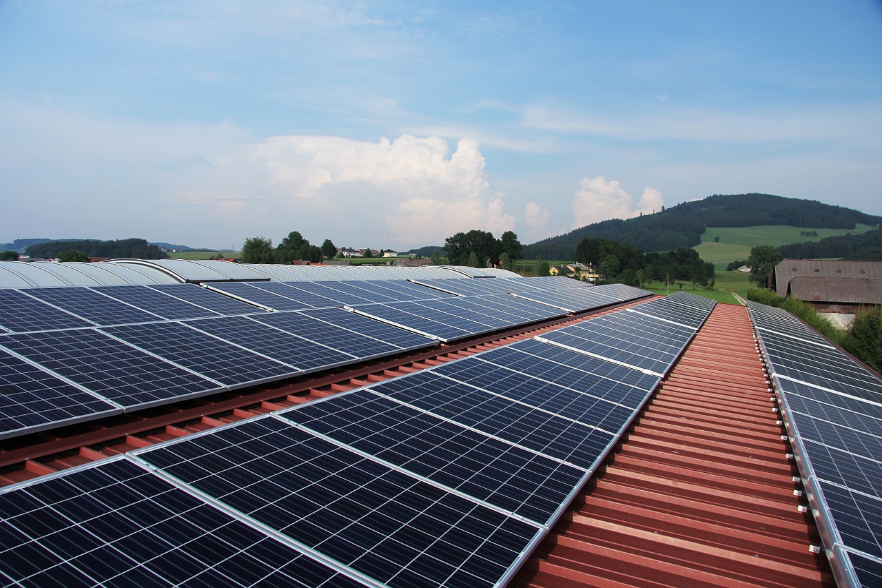découvrez comment le photovoltaïque rentable peut réduire vos factures d'énergie et contribuer à la protection de l'environnement. investissez dans l'énergie solaire et maximisez vos économies tout en augmentant la valeur de votre propriété.