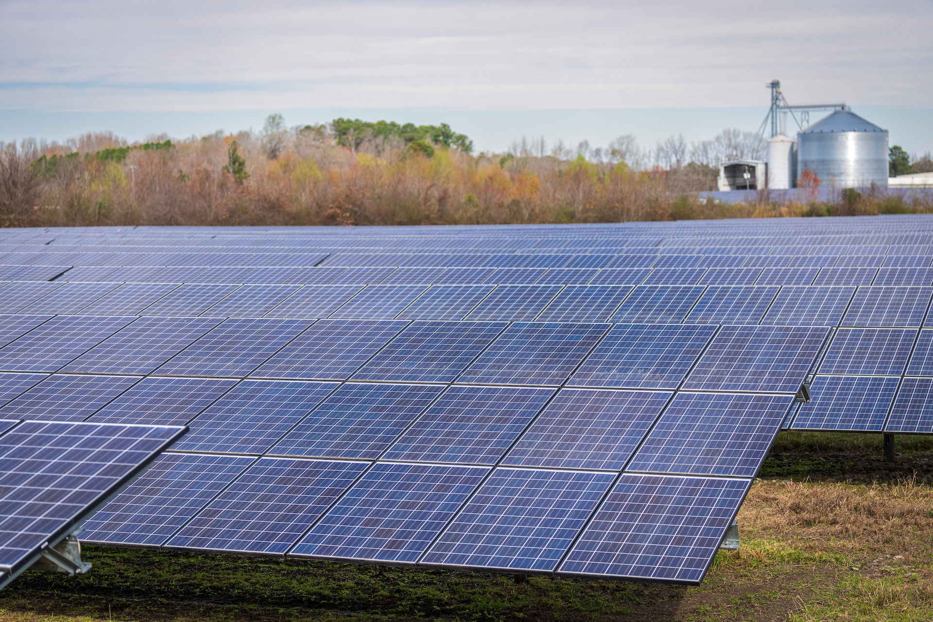 découvrez comment le photovoltaïque roi transforme l'énergie solaire en atouts économiques et environnementaux. explorez des solutions innovantes pour maximiser vos rendements et contribuer à un avenir durable.