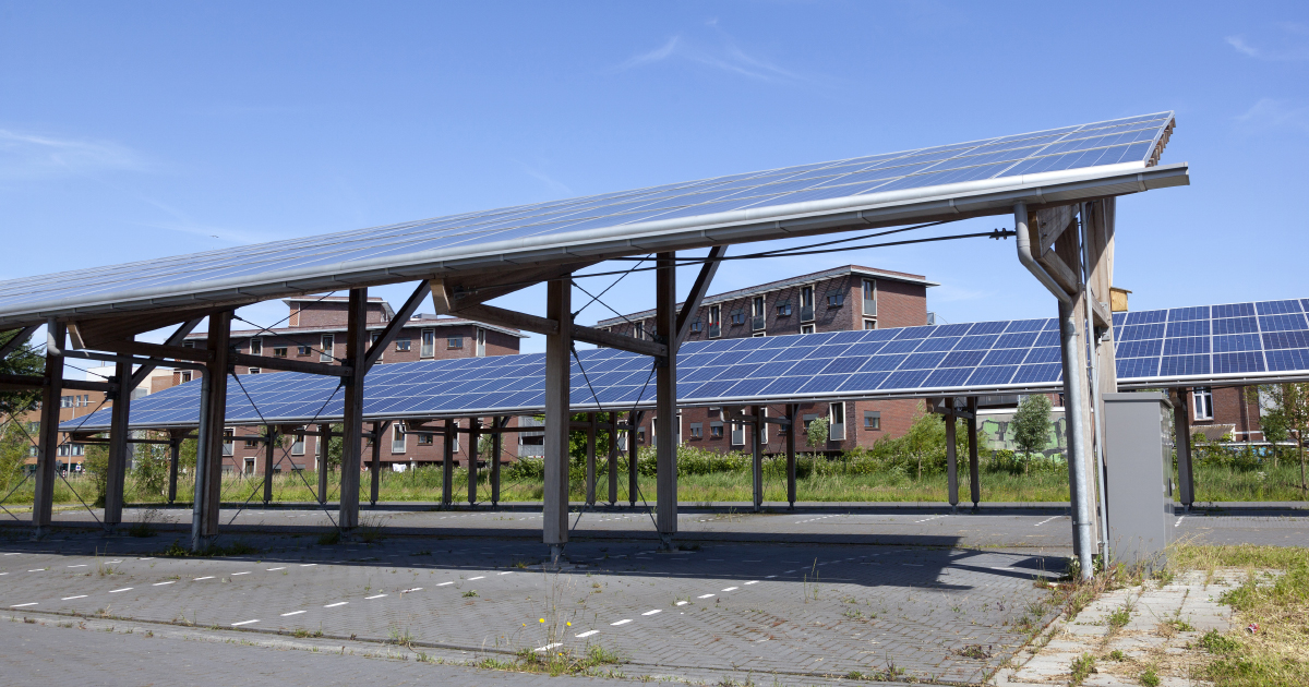 découvrez les avantages du photovoltaïque pour le secteur léger, une solution innovante et durable qui optimise l'énergie tout en réduisant les coûts. explorez comment l'installation de panneaux solaires peut transformer votre activité et contribuer à un avenir énergétique plus vert.