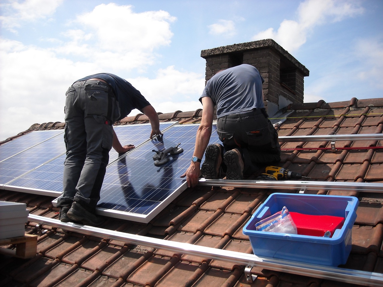 découvrez les solutions photovoltaïques dans le var : optimisez votre consommation d'énergie avec des panneaux solaires performants, réduisez vos factures et contribuez à la transition énergétique dans un cadre ensoleillé. contactez-nous pour un devis personnalisé.