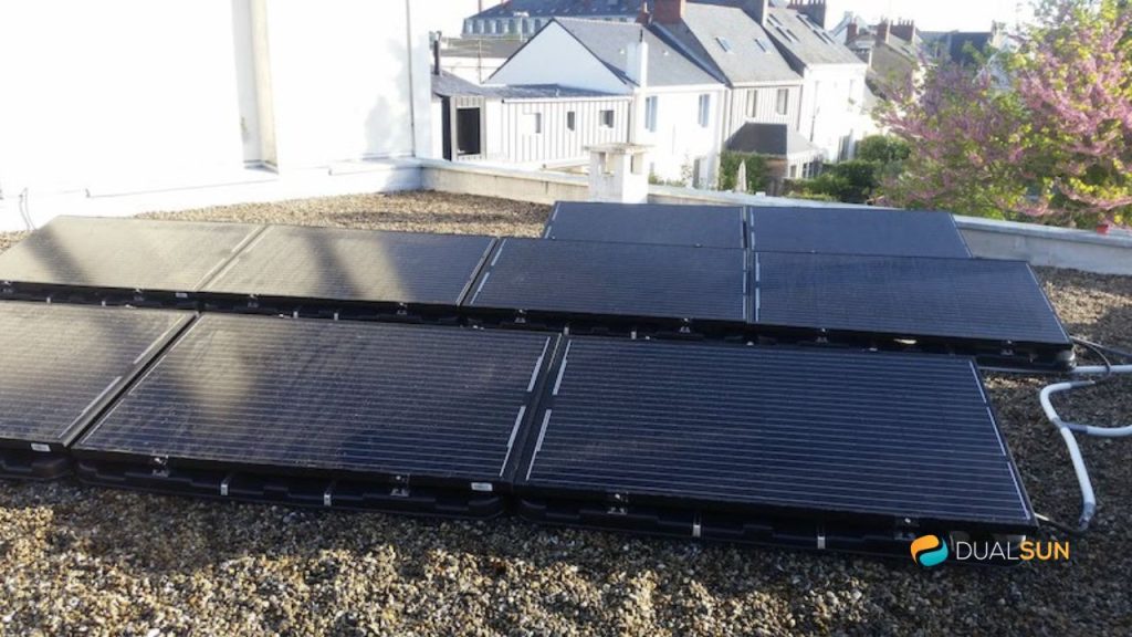 découvrez tout ce qu'il faut savoir sur le poids des panneaux de toiture. guide complet pour choisir des matériaux adaptés, comprendre leur impact sur la structure de votre toiture et garantir une installation optimale. informez-vous pour un projet de construction ou de rénovation réussi.
