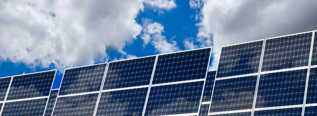 découvrez les enjeux de la pollution liée à l'énergie photovoltaïque. analysez les impacts environnementaux des panneaux solaires, leur fabrication à la gestion des déchets, et explorez des solutions durables pour un avenir énergétique plus propre.