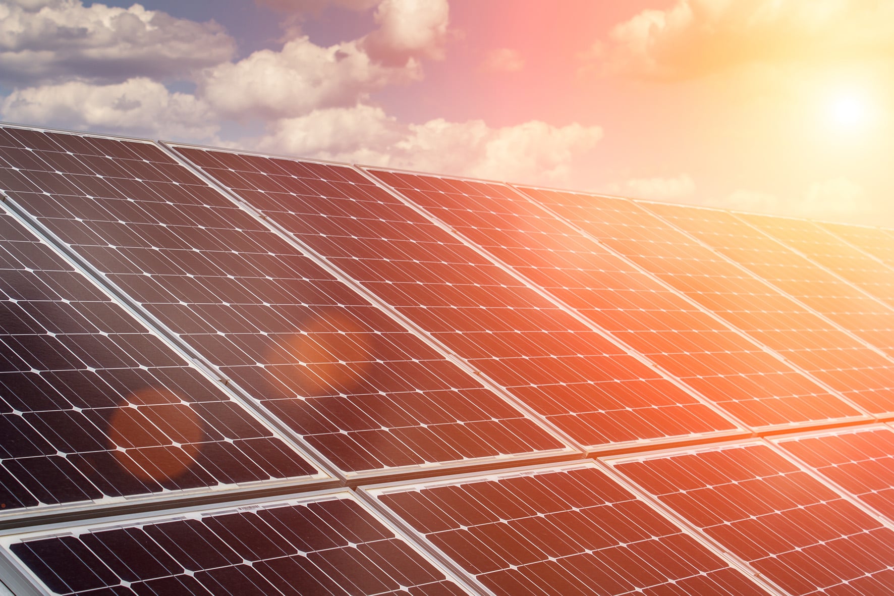 découvrez le potentiel solaire et son impact sur l'énergie renouvelable. apprenez comment exploiter la puissance du soleil pour réduire votre empreinte carbone et profiter d'une énergie durable à long terme.