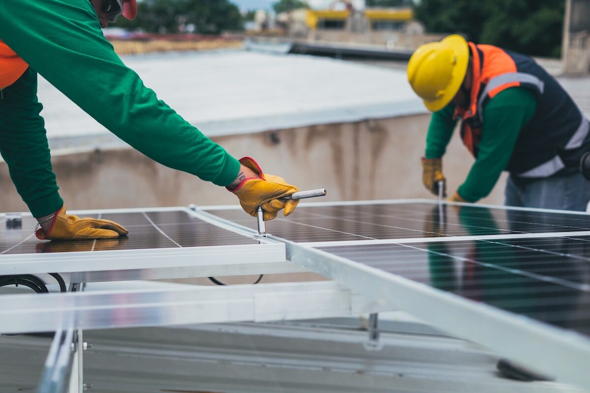 découvrez la prime à l'autoconsommation solaire qui vous permet de financer vos projets d'énergie renouvelable. profitez d'aides fiscales et d'incitations pour installer des panneaux solaires et réduire votre facture d'électricité tout en contribuant à la transition énergétique.