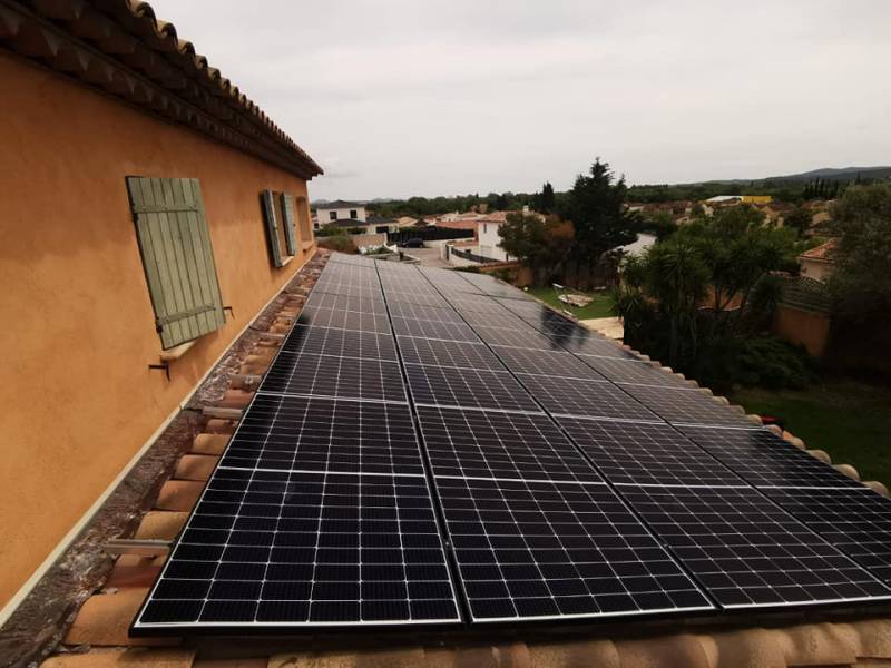 découvrez le dispositif de la prime renov photovoltaïque qui vous permet de financer l'installation de panneaux solaires chez vous. profitez d'aides financières pour une transition écologique réussie et réalisez des économies sur vos factures d'électricité tout en préservant l'environnement.