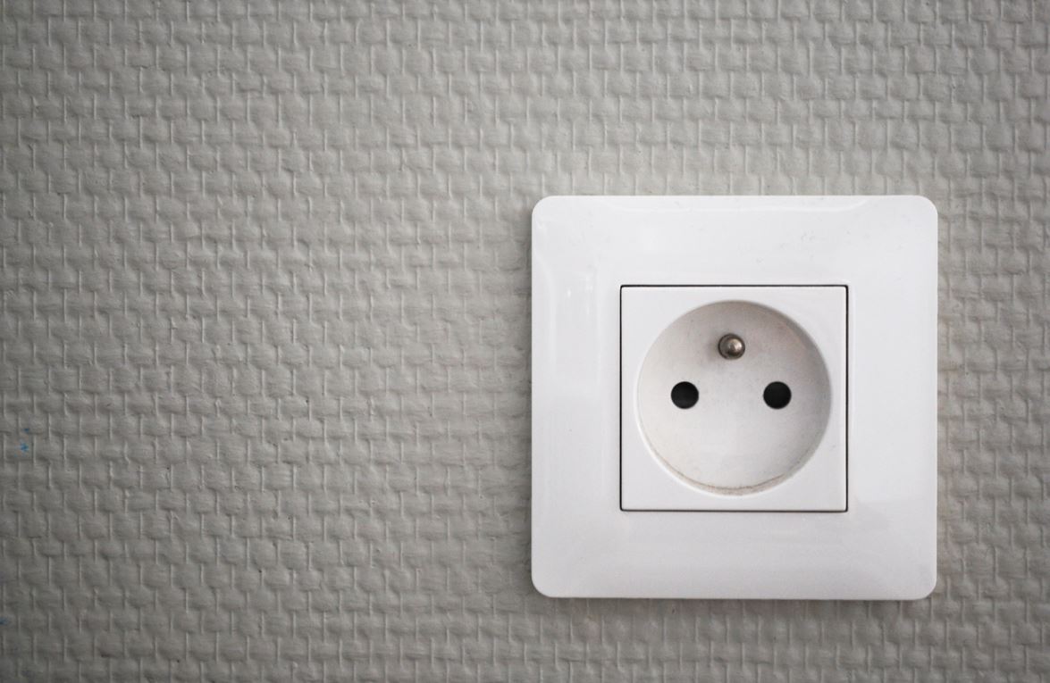 découvrez notre guide complet sur la prise, un élément essentiel dans divers domaines comme l'électricité, la plomberie et l'alimentation. apprenez les différents types, leurs applications et comment choisir celle qui convient le mieux à vos besoins pour garantir sécurité et efficacité.