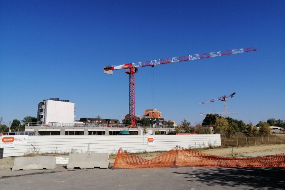 découvrez les prix des bâtiments neufs et les tendances actuelles du marché immobilier. obtenez des conseils pour bien estimer votre projet de construction et maximiser votre investissement.