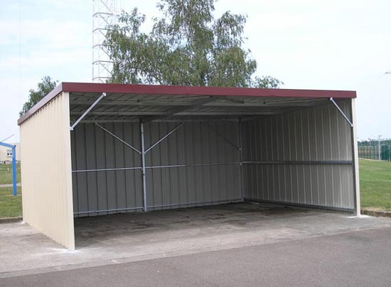 découvrez les prix attractifs des hangars en métal. comparez les différentes options disponibles et choisissez le modèle qui convient le mieux à vos besoins tout en respectant votre budget.