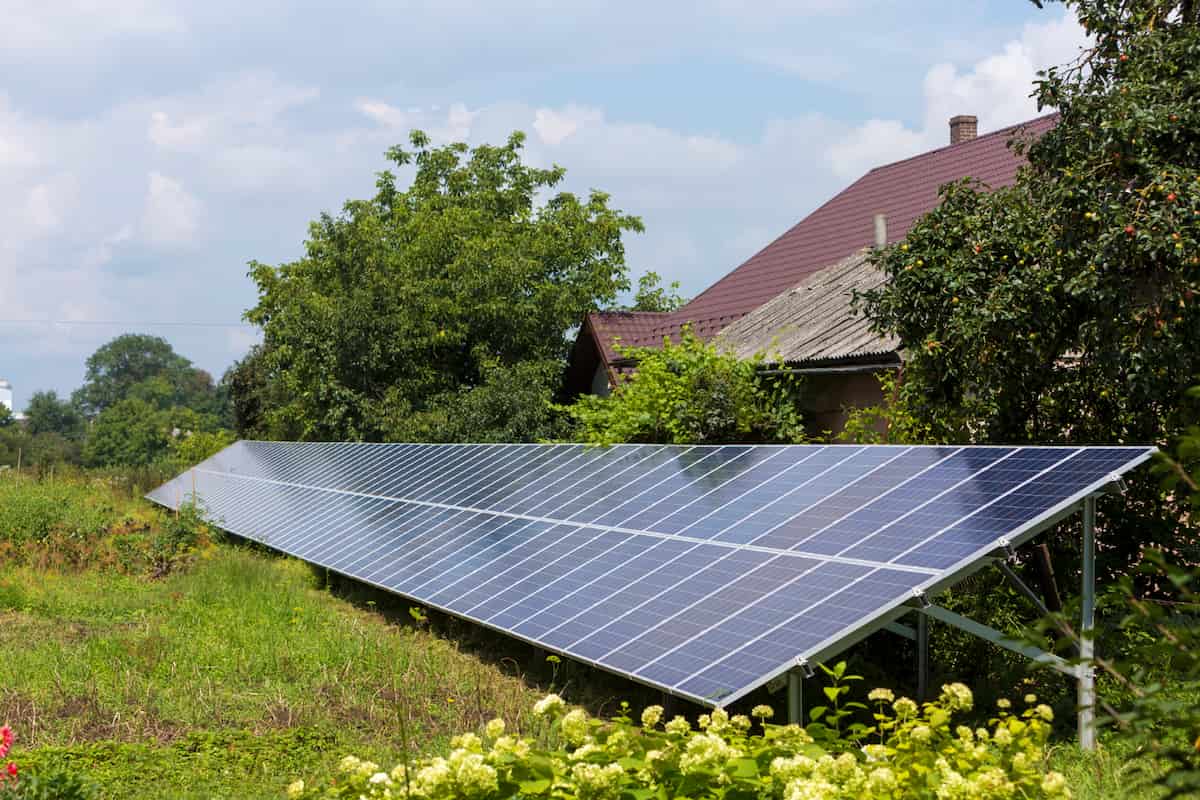 découvrez les prix des panneaux photovoltaïques en 2023 et comparez les options disponibles pour maximiser votre investissement dans l'énergie solaire. informez-vous sur les aides financières et les économies d'énergie possibles.