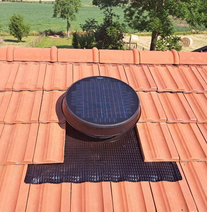 découvrez les prix des toitures solaires et économisez sur votre facture d'énergie tout en contribuant à la transition énergétique. comparez les coûts, les aides disponibles et trouvez la solution adaptée à vos besoins.