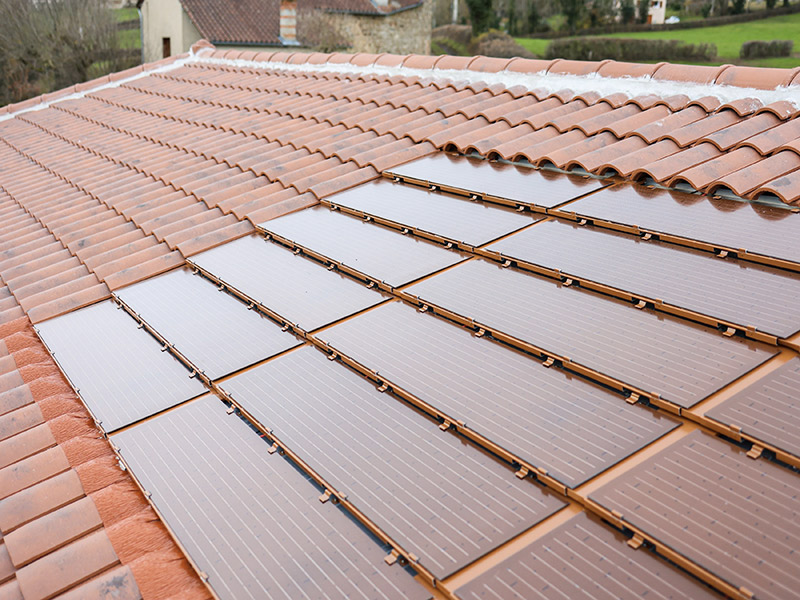 découvrez les prix des tuiles solaires et comment elles peuvent transformer votre toiture en une source d'énergie renouvelable. comparez les coûts, les avantages et les options disponibles pour intégrer les tuiles solaires dans votre projet.
