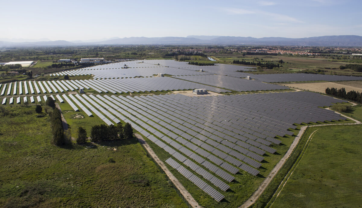 découvrez les projets innovants d'énergie solaire en france, répartis le long de la côte atlantique. explorez comment ces initiatives contribuent à la transition énergétique et renforcent l'engagement vers un avenir durable.