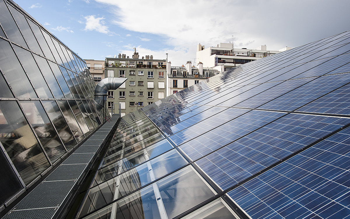 découvrez comment les projets solaires révolutionnent l'économie de partage en favorisant une utilisation collaborative de l'énergie renouvelable. explorez les avantages économiques, sociaux et environnementaux de cette synergie innovante.
