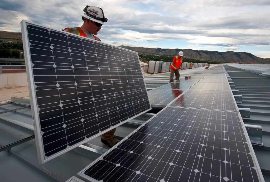 découvrez comment les projets solaires peuvent transformer votre entreprise en une entité durable et économiquement avantageuse. optimisez votre consommation d'énergie, réduisez vos coûts et engagez-vous vers un avenir plus vert grâce à nos solutions solaires personnalisées.