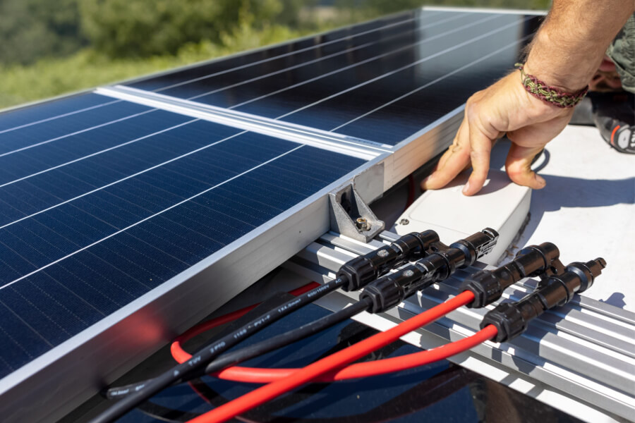 découvrez la puissance du kit solaire pour optimiser votre autonomie énergétique. profitez d'une installation facile et écologique, tout en réduisant vos factures d'électricité. idéal pour les particuliers et les professionnels souhaitant tirer parti de l'énergie renouvelable.