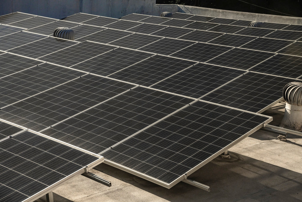 découvrez tout ce qu'il faut savoir sur la réglementation photovoltaïque en france : normes en vigueur, aides financières, démarches administratives et conseils pour optimiser l'installation de panneaux solaires. informez-vous sur les enjeux environnementaux et économiques liés à l'énergie solaire.