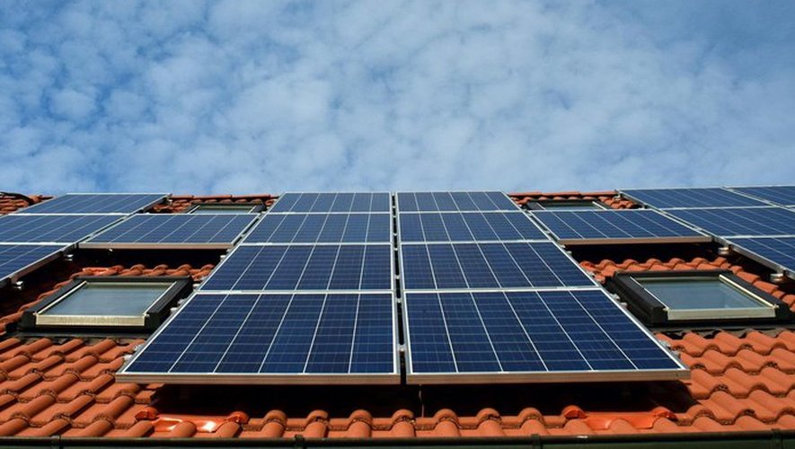 découvrez comment obtenir le remboursement pour l'installation de panneaux solaires. profitez des aides financières et des subventions disponibles pour réduire vos coûts d'énergie tout en contribuant à la transition écologique.