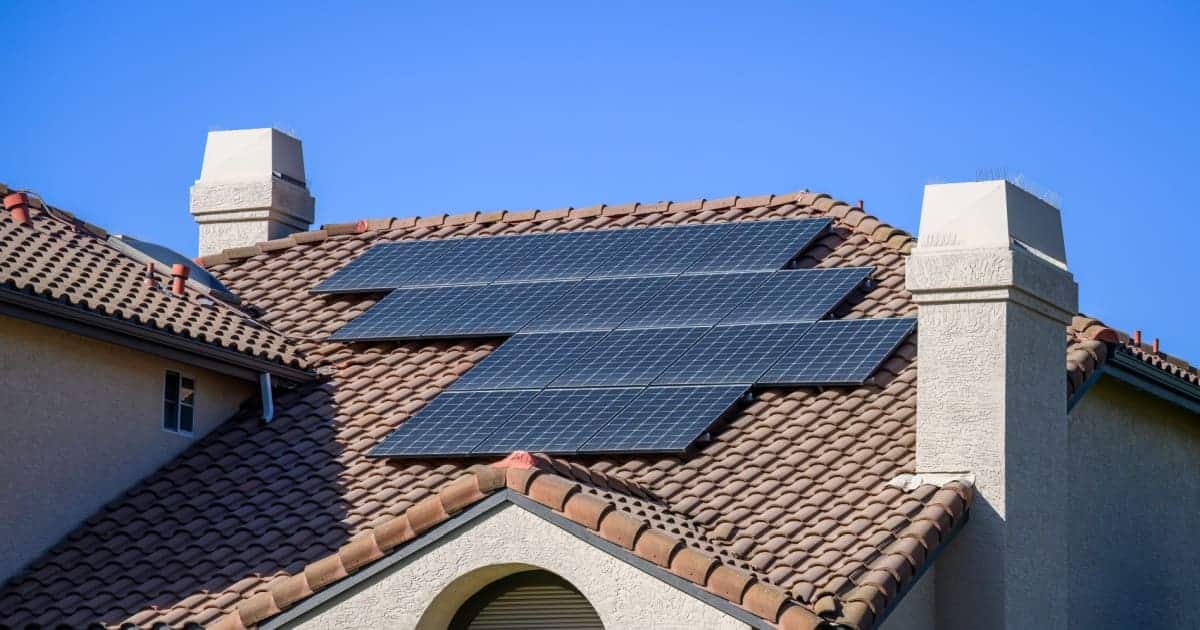 découvrez le rendement optimal des panneaux solaires sur une surface de 100m². maximisez votre production d'énergie renouvelable et réduisez vos factures d'électricité grâce à nos conseils d'experts et analyses approfondies sur l'efficacité de l'énergie solaire.