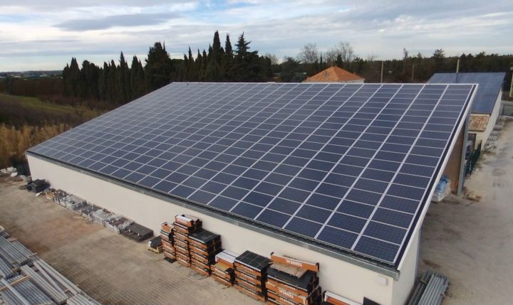 découvrez comment maximiser la rentabilité de vos bâtiments solaires grâce à des stratégies efficaces et des solutions innovantes. apprenez les meilleures pratiques pour optimiser votre investissement et profiter des avantages économiques des systèmes photovoltaïques.