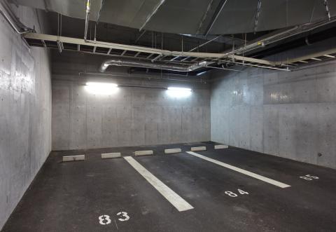 découvrez comment maximiser vos profits grâce à la location de places de parking. apprenez les stratégies pour générer un revenu passif tout en optimisant l'utilisation de votre espace. idéal pour les propriétaires et investisseurs souhaitant diversifier leurs sources de revenus.