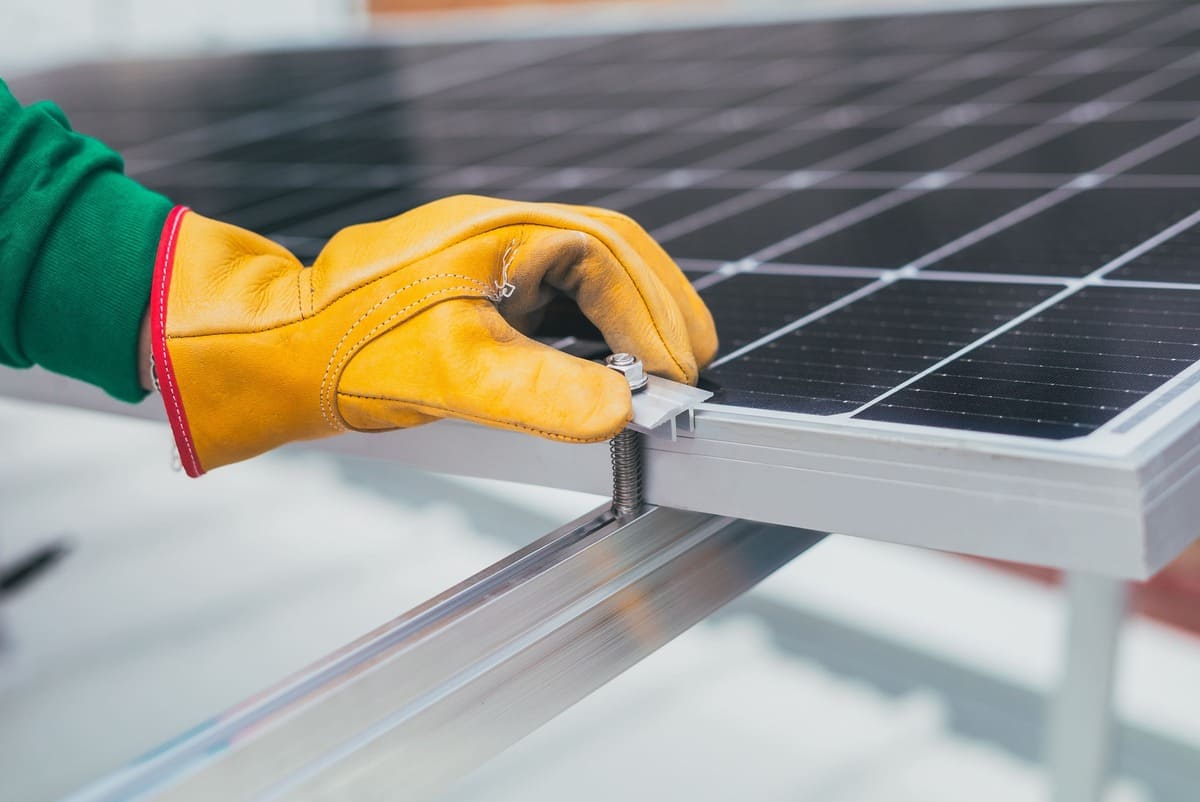 découvrez comment le roi des panneaux solaires révolutionne l'énergie renouvelable. explorez des solutions performantes, durables et économiques pour optimiser votre consommation d'énergie tout en préservant l'environnement.